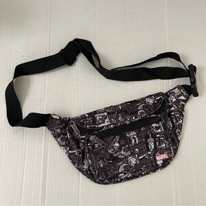 Women’s Marvel White & Black Crossbody Bag!